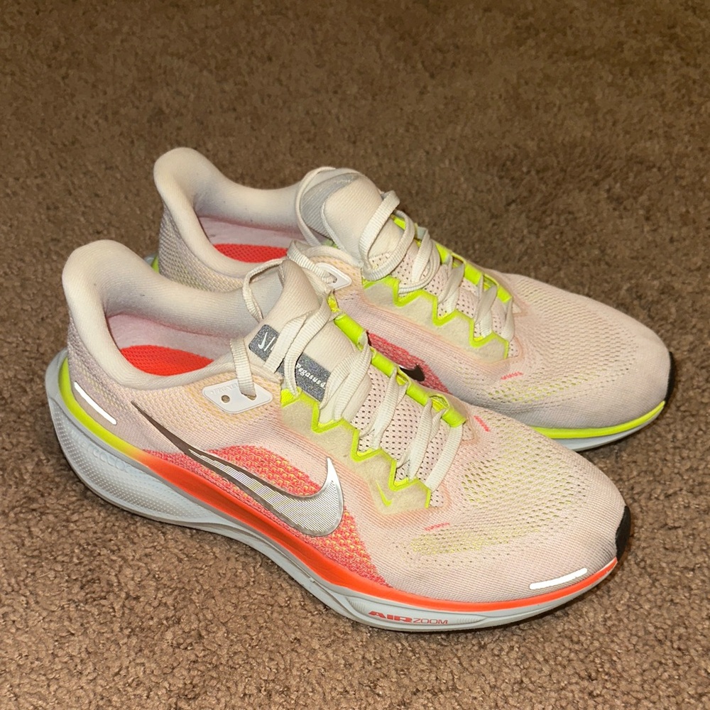 Nike Running Shoes in White, Neon Yellow & Coral